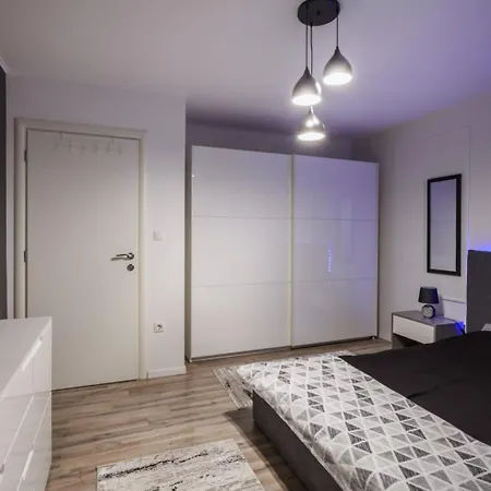 Apartment Alek Adriatic Sibenik
